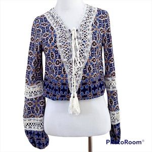 ONE WAY BOHO CROP TOP BLOUSE BLUE PATTERNED LACE LONG SLEEVE SIZE 6